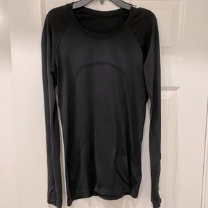 Lululemon swiftly Tech long sleeve tee